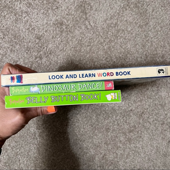 Toddler/Kids 3 Books 📚- Look & Learn Word, Dinosaur Dance/Belly Button Button - Picture 10 of 10